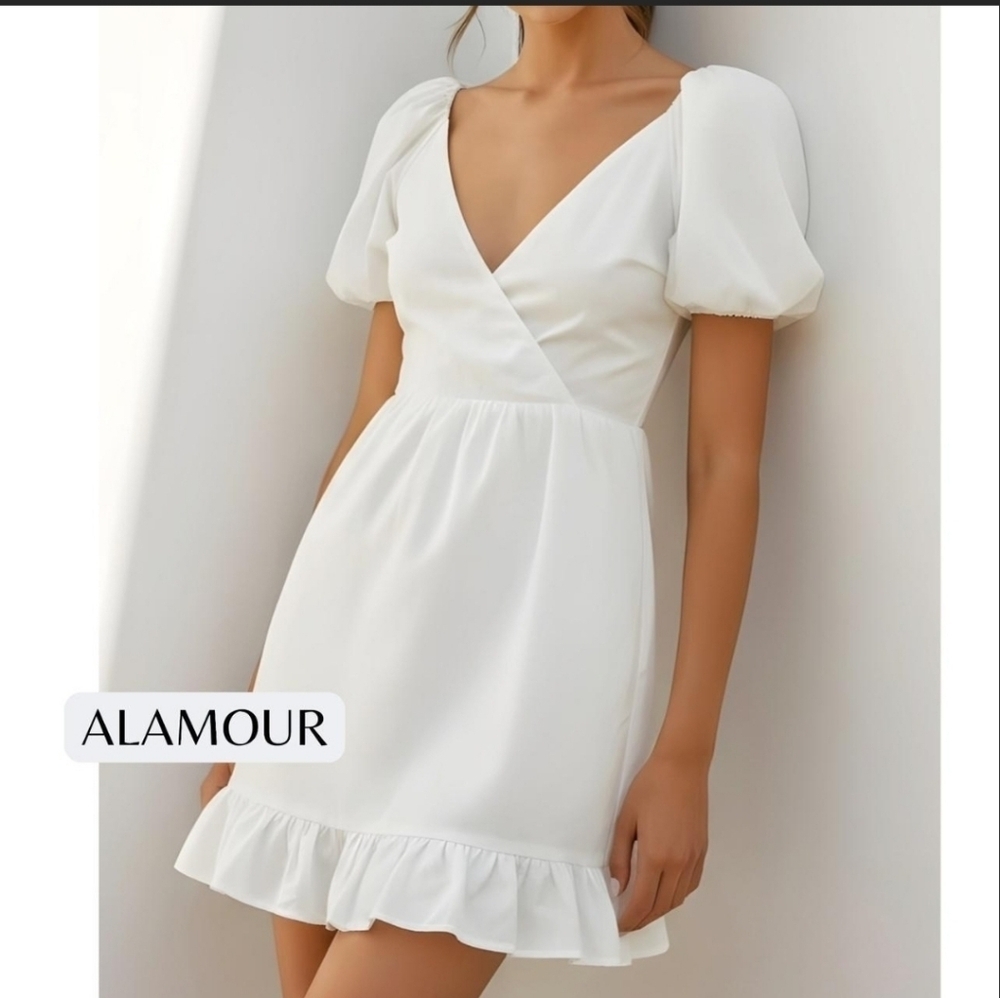 Alamour The Label Andrey Mini V-Neck Low Back White Dress Small